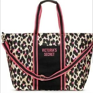 New Victoria’s Secret Wild Weekender Leopard Bag